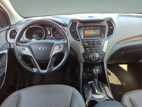 Used 2018 Hyundai Santa Fe Sport FWD image 18