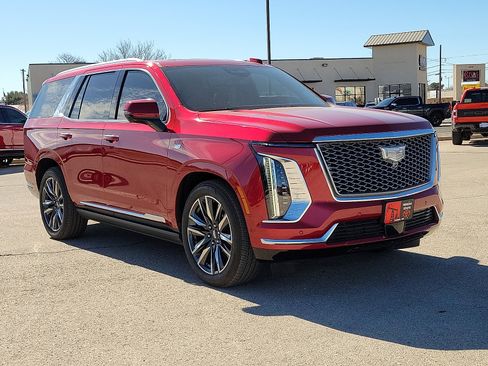 Used 2025 Cadillac Escalade Premium Luxury Platinum image 6