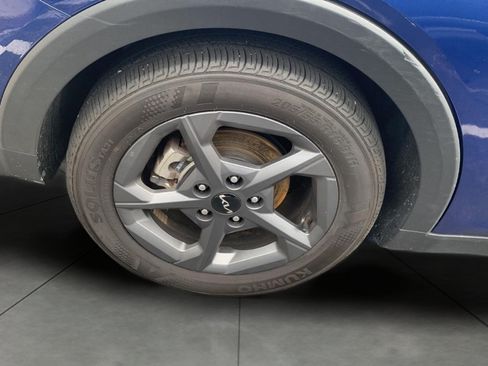 Used 2025 Kia K4 FWD image 24