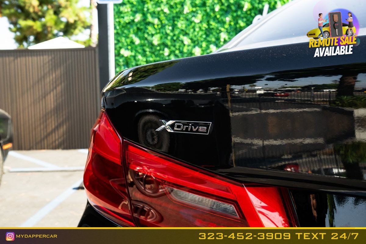Used 2020 BMW 530i xDrive AWD/4WD image 10