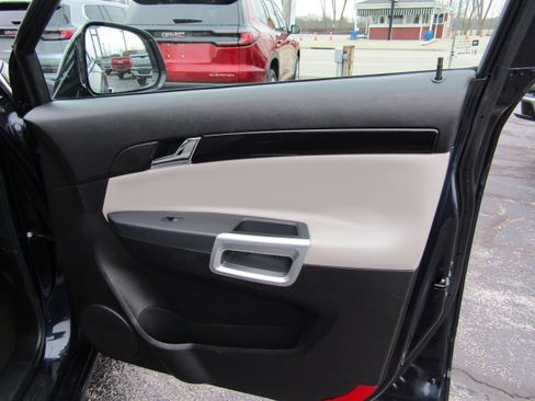 Used 2014 Chevrolet Captiva Sport LTZ image 17