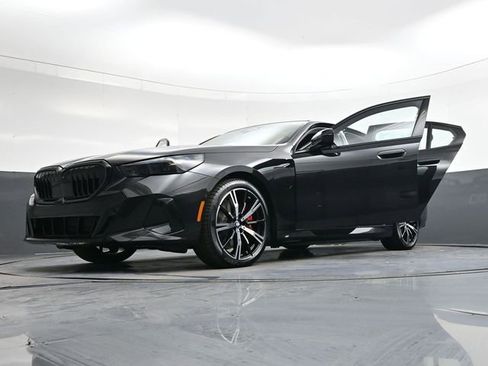 New 2026 BMW 550e xDrive w/ Executive Package AWD/4WD image 45