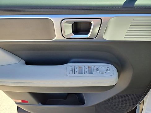 Used 2024 Hyundai Santa Fe SEL image 16