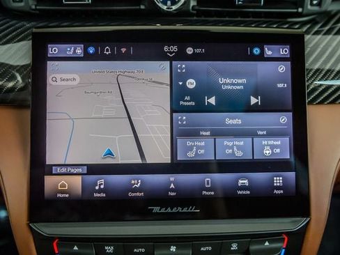 Used 2021 Maserati Quattroporte S GranSport Q4 AWD/4WD image 20