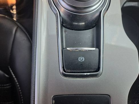 Used 2024 Ford Edge SEL w/ Convenience Package AWD/4WD image 22