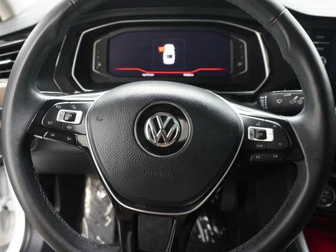 Used 2020 Volkswagen Jetta SEL Premium FWD image 12