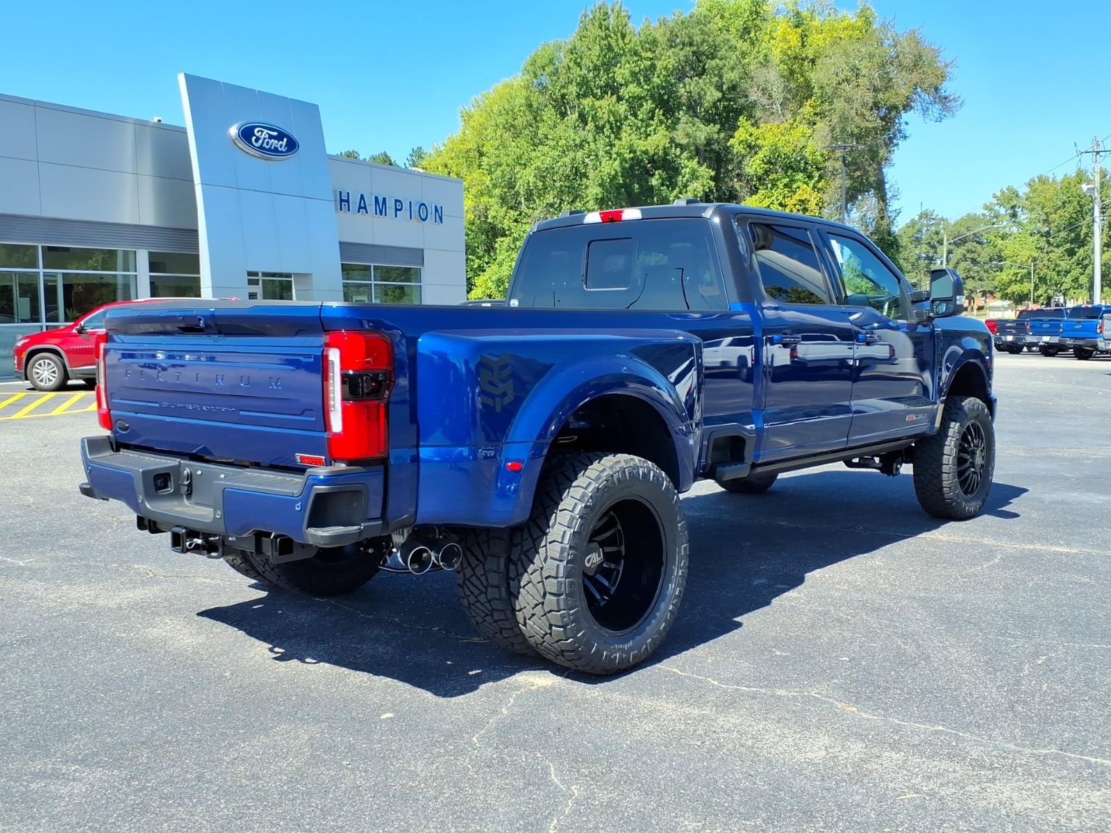New 2026 Ford F350 Platinum w/ Platinum Plus Package AWD/4WD image 25