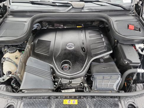 Used 2023 Mercedes-Benz GLS 450 4MATIC image 30