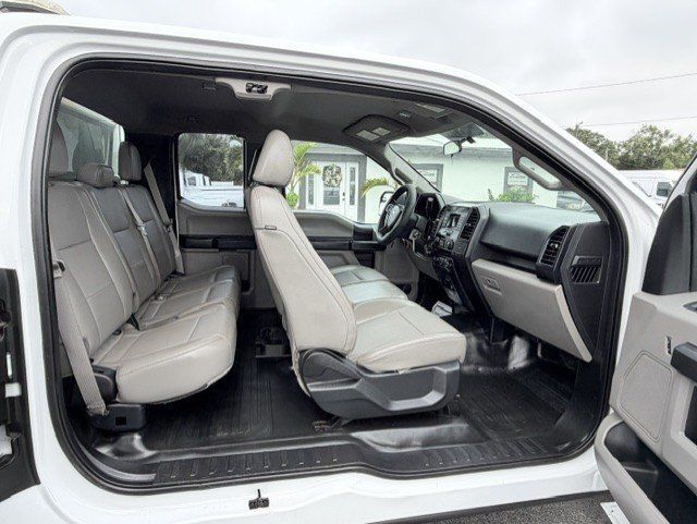 Used 2016 Ford F150 XL w/ Equipment Group 101A Mid AWD/4WD image 18