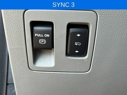 Used 2019 Ford F150 XLT w/ Equipment Group 302A Luxury AWD/4WD image 25