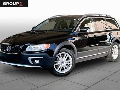 Used 2016 Volvo XC70 T5 Premier w/ Proximity Package