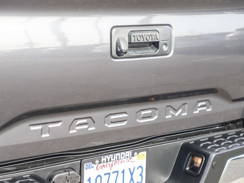 Used 2023 Toyota Tacoma SR5 image 10