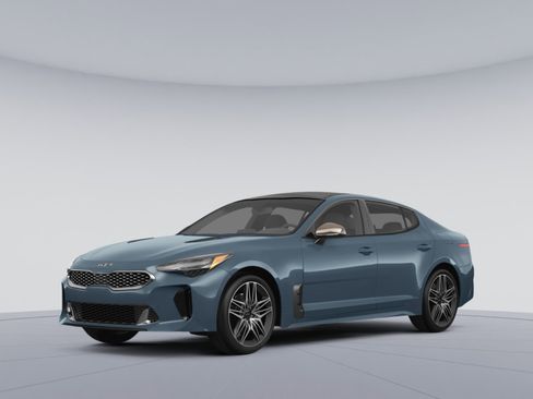 Used 2023 Kia Stinger GT2 image 1