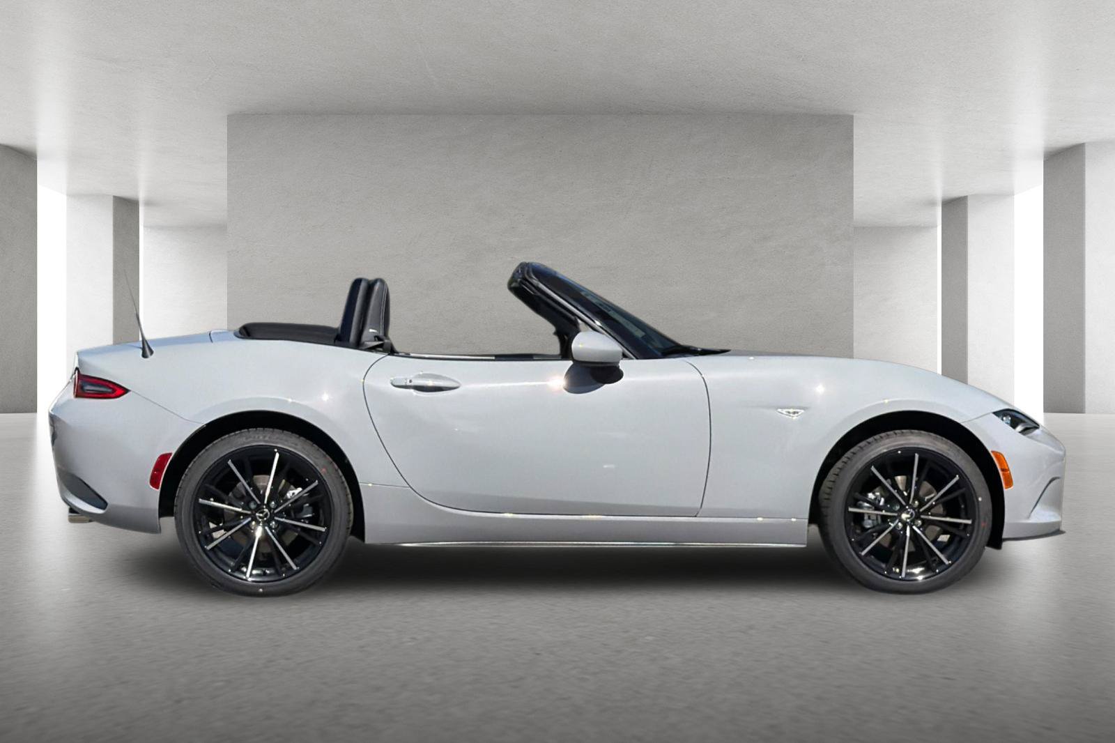 New 2026 MAZDA MX-5 Miata Grand Touring w/ Weather Package RWD image 3