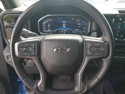 Used 2023 Chevrolet Silverado 1500 ZR2 w/ Technology Package AWD/4WD image 21