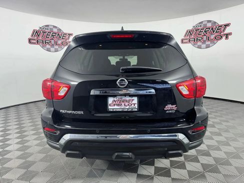 Used 2019 Nissan Pathfinder S image 6