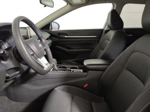 Used 2021 Nissan Altima 2.5 SV AWD/4WD image 17