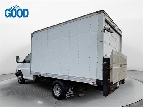 Used 2012 Chevrolet Express 3500 image 3