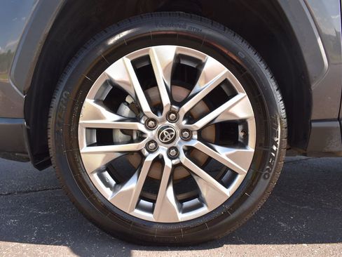 Used 2021 Toyota RAV4 XLE Premium FWD image 13