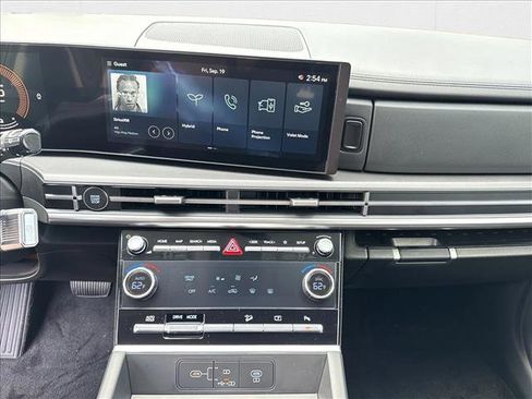 New 2026 Hyundai Santa Fe SE image 14