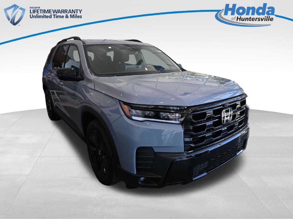 New 2026 Honda Pilot Black Edition image 3