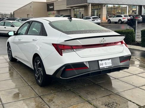 Certified 2025 Hyundai Elantra Sport image 7