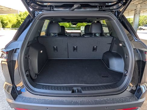 New 2027 Chevrolet Equinox ACTIV w/ Safety and Technology Package FWD image 31