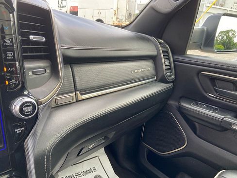 Used 2019 RAM 1500 Limited w/ Advanced Safety Group AWD/4WD image 21