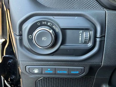 Used 2025 Jeep Wrangler Unlimited Rubicon 4xe w/ Convenience Group image 24