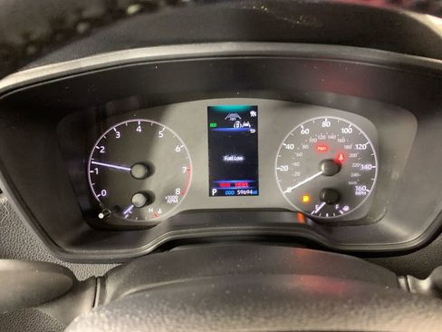 Used 2024 Toyota Corolla SE image 19