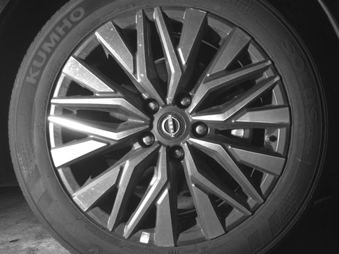 Used 2025 Nissan Altima 2.5 SV image 13