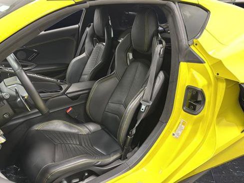 Used 2021 Chevrolet Corvette Stingray Premium Cpe w/ Z51 Performance Package RWD image 14