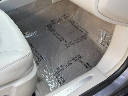 Used 2007 Buick Lucerne CXL w/ Luxury Package image 41