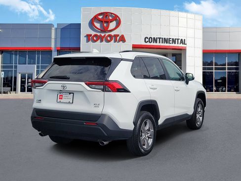 Certified 2025 Toyota RAV4 XLE AWD/4WD image 5