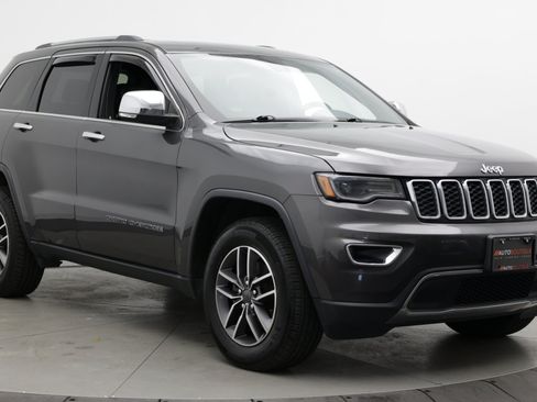 Used 2020 Jeep Grand Cherokee Limited w/ Premium Lighting Group AWD/4WD image 3