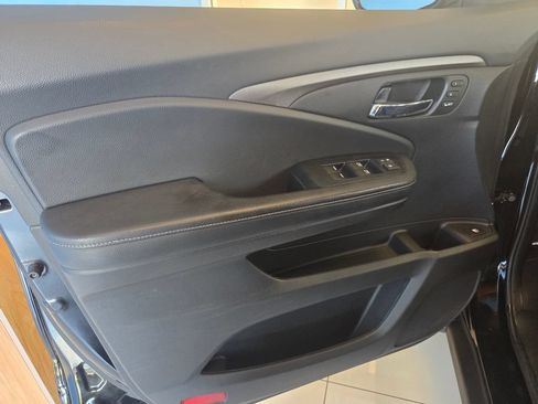 Used 2023 Honda Ridgeline RTL image 13