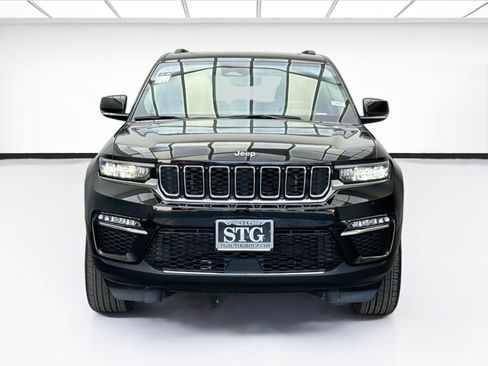 Used 2023 Jeep Grand Cherokee 4WD 4xe image 2