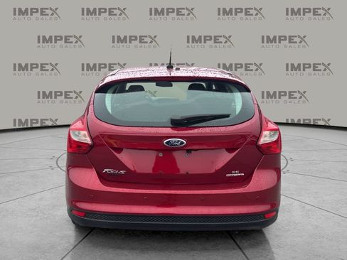 Used 2013 Ford Focus SE FWD image 4