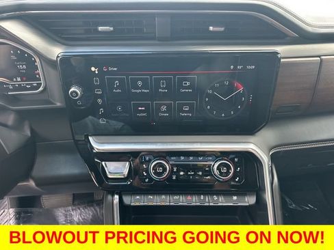 Used 2023 GMC Sierra 1500 Denali Ultimate AWD/4WD image 25