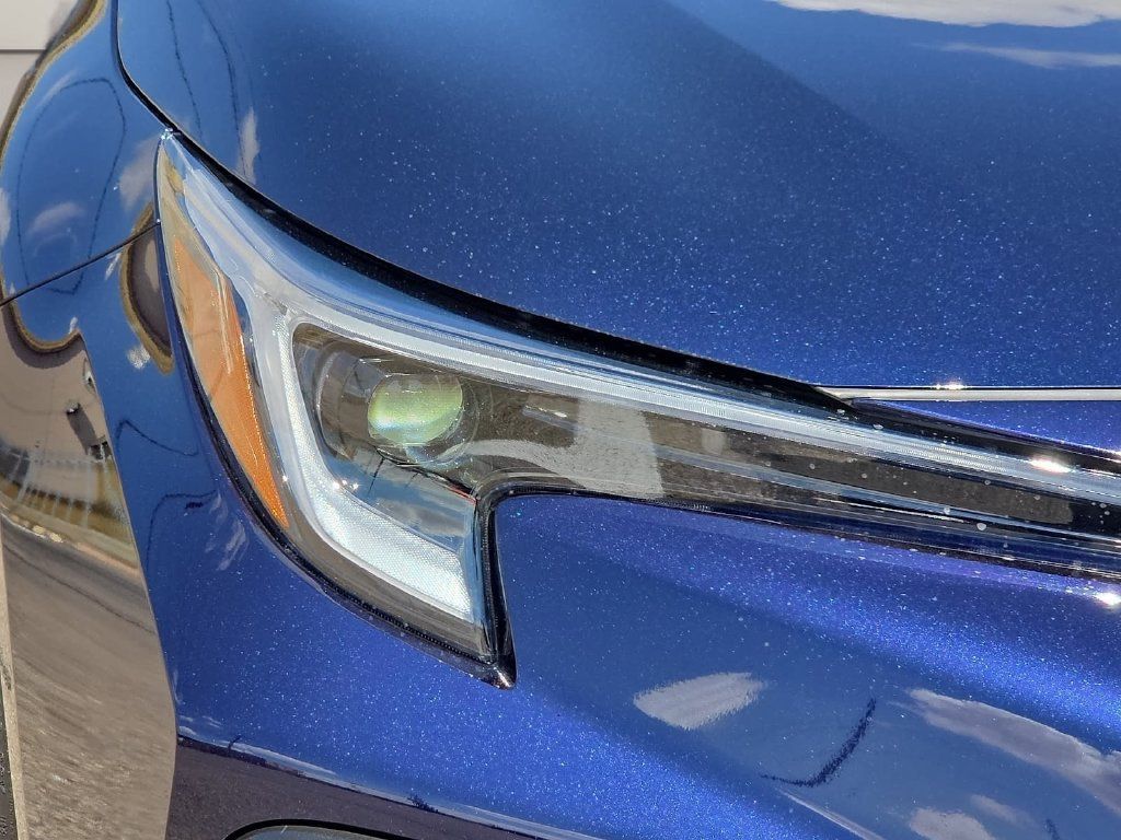 New 2027 Toyota Corolla SE FWD image 8