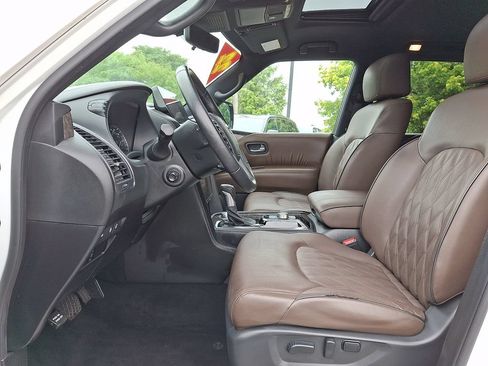 Used 2023 Nissan Armada Platinum w/ Captain's Chairs Package AWD/4WD image 13