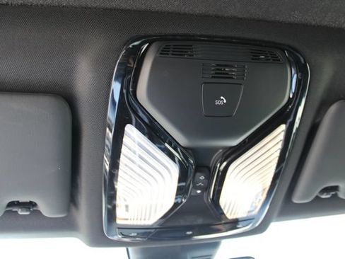 Used 2022 BMW 330e w/ Convenience Package RWD image 18
