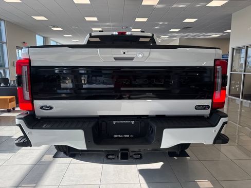 New 2026 Ford F250 Platinum AWD/4WD image 9