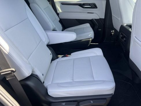 New 2026 Chevrolet Tahoe Premier image 13