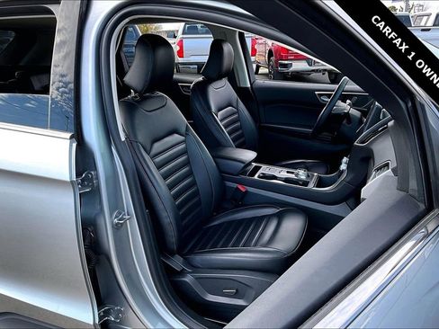 Used 2024 Ford Edge SEL image 27