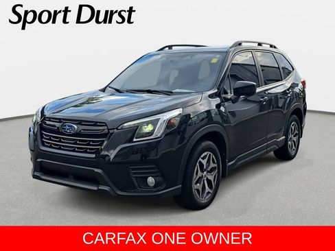 Used 2023 Subaru Forester Premium AWD/4WD image 1