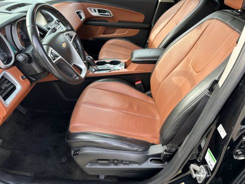 Used 2017 Chevrolet Equinox Premier w/ Enhanced Convenience Package image 9