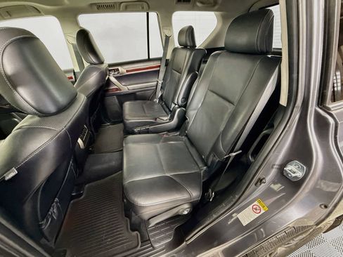 Used 2017 Lexus GX 460 Premium AWD/4WD image 26