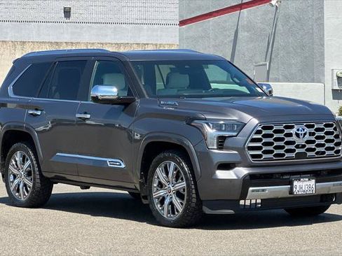 Certified 2024 Toyota Sequoia Capstone AWD/4WD image 5