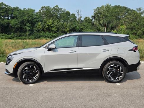 Used 2025 Kia Sportage SX AWD/4WD image 24
